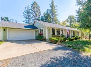 841 N Old Stage Rd, Cave Junction, OR 97523