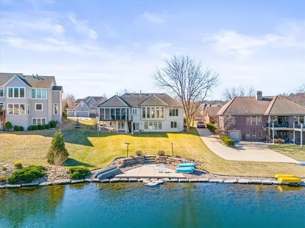 13896 W 57th St, Shawnee, KS 66216