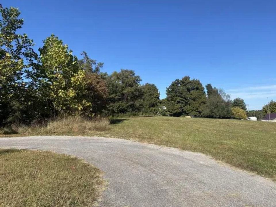 1st image of LOT Hill Top Ct #7