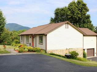 231 Burgess Rd, Boones Mill, VA 24065