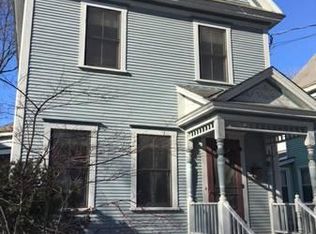 98 Loomis St, Burlington, VT 05401