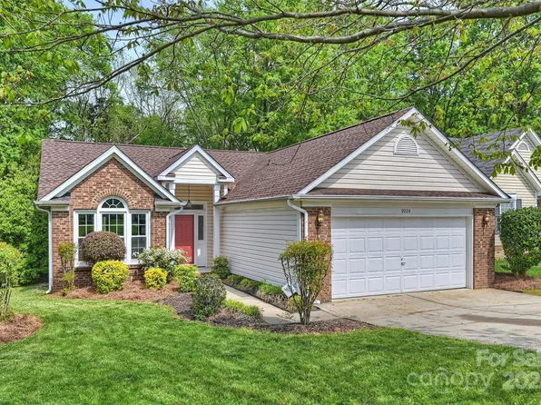 9024 English Saddle Ln, Charlotte, NC 28273