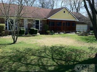 326 Lookout Dr, Columbia, TN 38401