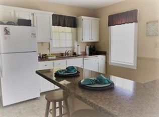 1119 Centre St, Middleboro, MA 02346