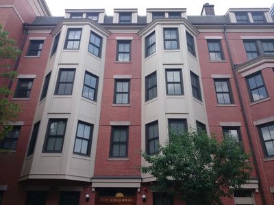 1 Saint George St APT 2C, Boston, MA, 02118