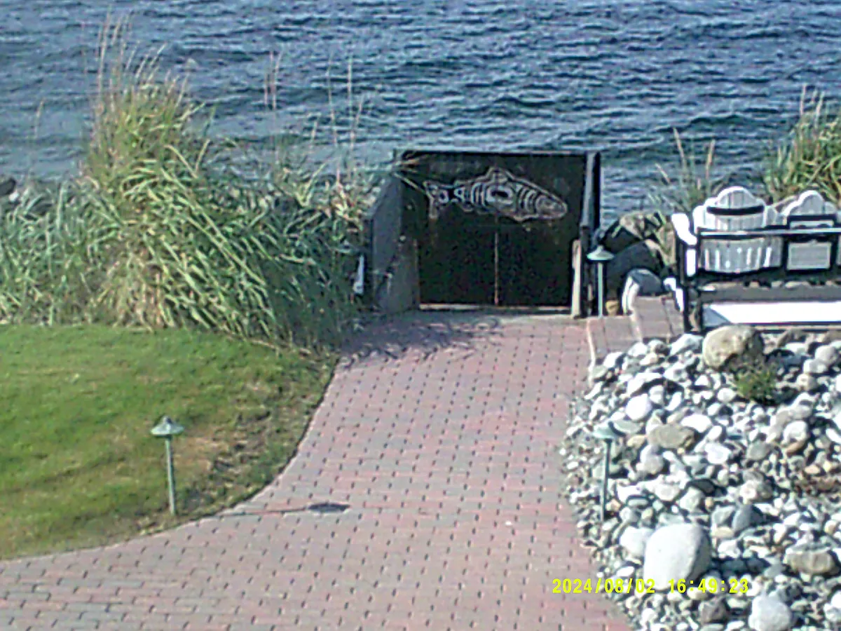Building Photo - 131 Beach Dr