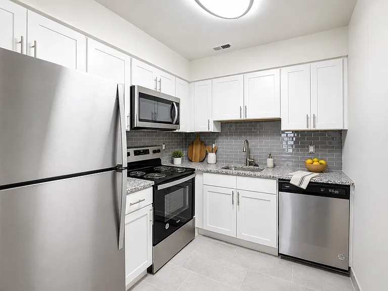 Tory Estates Apartment Homes — Photo 1
