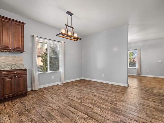 4th image of 3386 W Chamonix Way