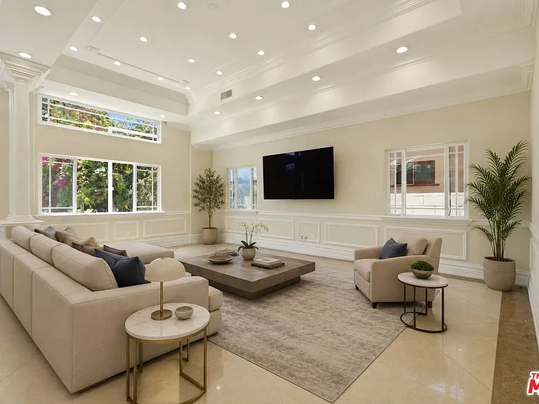 1510 Cardiff Ave — Photo 10