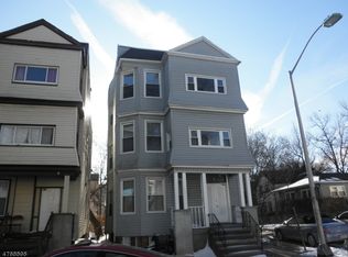 31 Linden Ave, East Orange, NJ 07018
