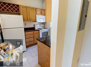 120 Peterborough St #117, Boston, MA 02215