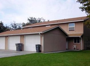 930 S Johnson St, Kennewick, WA 99336