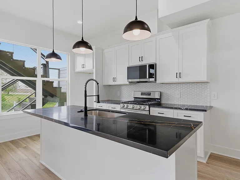 2915 Crane St #B — Photo 7