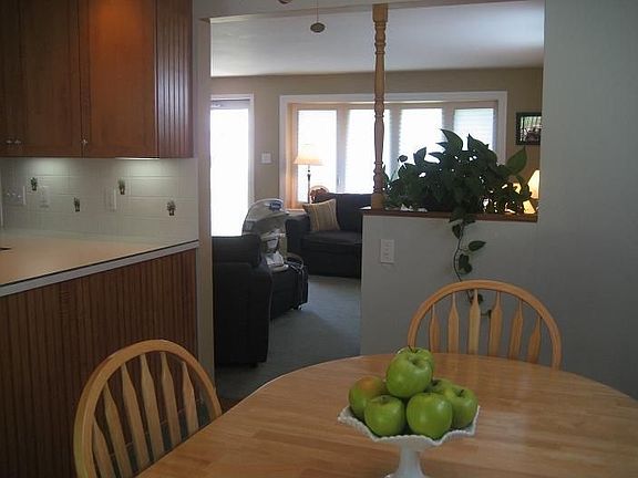 Eat in Kitchen