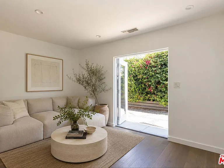 3618 Chesapeake Ave — Photo 12