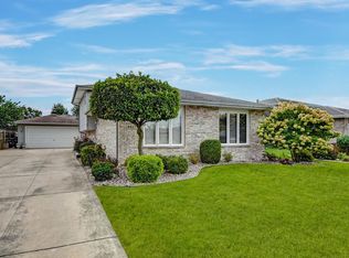 4427 141st Pl, Crestwood, IL 60418