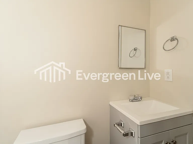 109 Raintree Ln — Photo 12