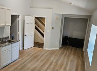 26 Alpine Row APT 5, Franklin, MA 02038