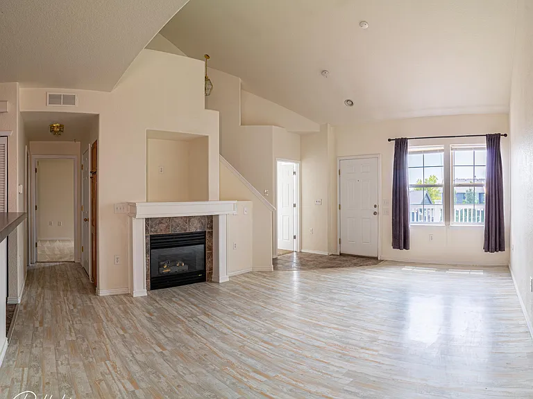 16346 E Fremont Ave — Photo 3