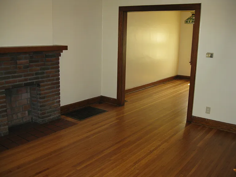 495 Wyandotte Ave — Photo 4