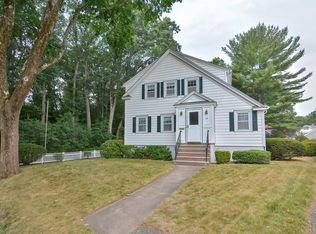 27 Holmes Rd, Medford, MA 02155