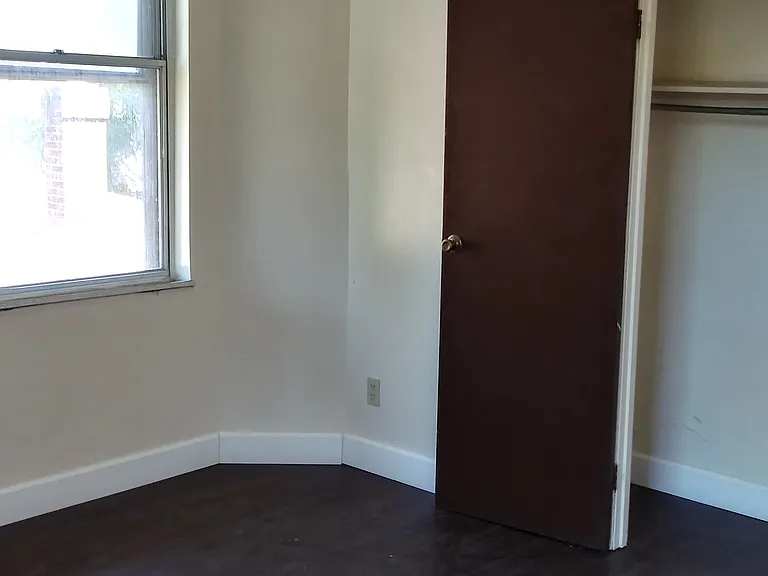 2246 Burnet Ave #5 — Photo 8
