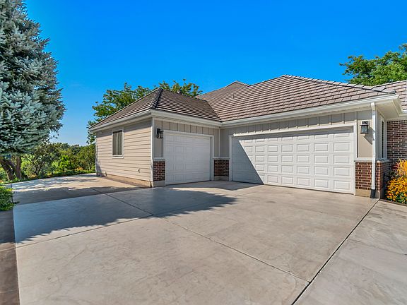 4th image of 1567 Ridgeview Cir