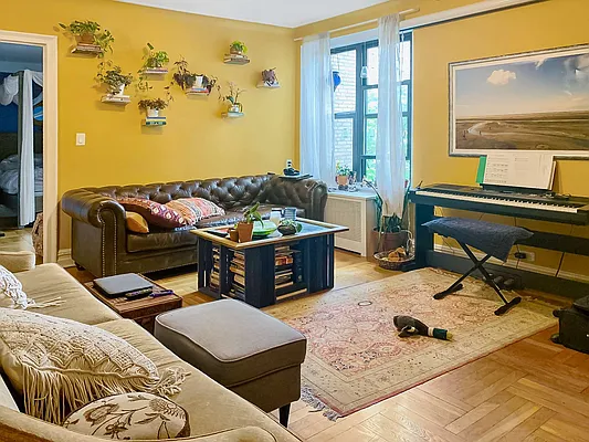 Rented by Rachel Realty | media 31