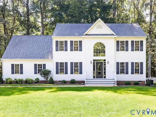 3203 Sherwood Bluff Ter, Powhatan, VA 23139