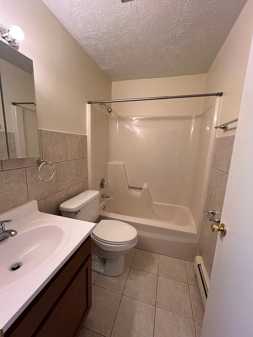 3985 Niles Carver Road — Photo 4