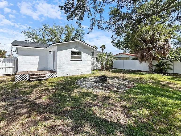 3735 Overlook Dr NE — Photo 23