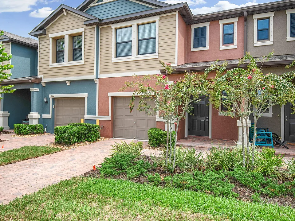 3488 Pine Ribbon Dr