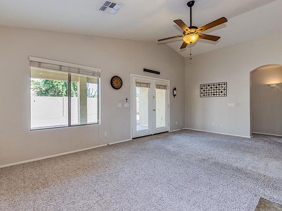 3rd image of 242 W Welsh Black Cir
