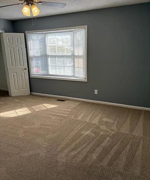 3917 Sterling Pointe Dr — Photo 13