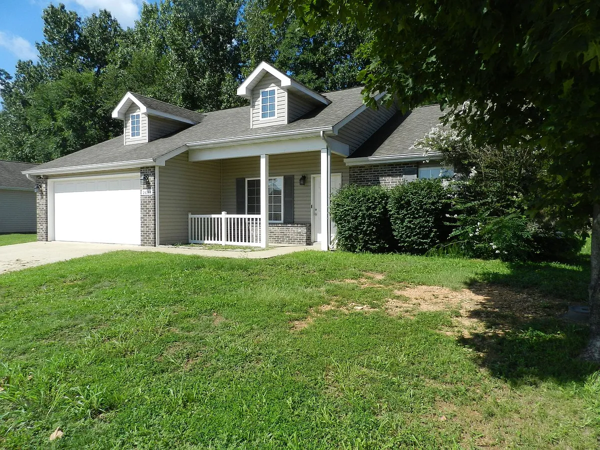 Building Photo - 24344 Tanglewood Rd