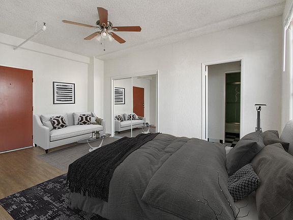 4th image of 346 N Vermont Ave APT 105