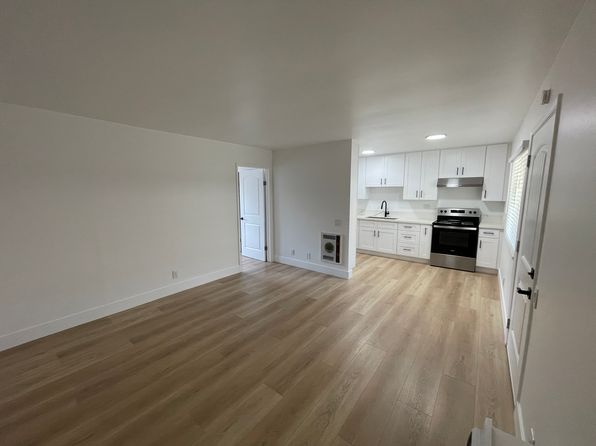 2330 N Grand Ave #63