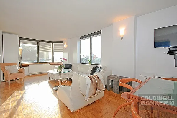Rented by Bellmarc Realty | media 23