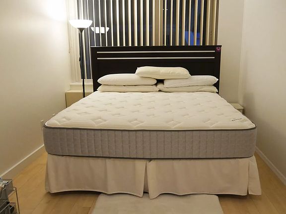 4th image of 322 W 57th St APT 36R