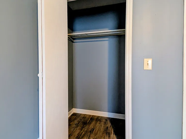 202 Paw Path Ln — Photo 17