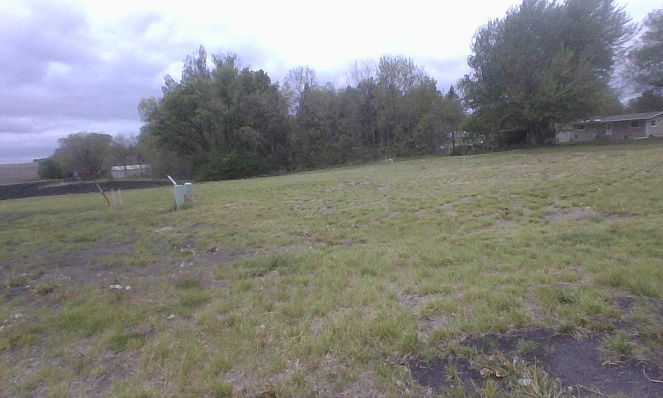 2nd image of 740 Jenks Ave SW