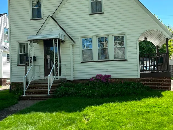 4125 W 158th St, Cleveland, OH 44135