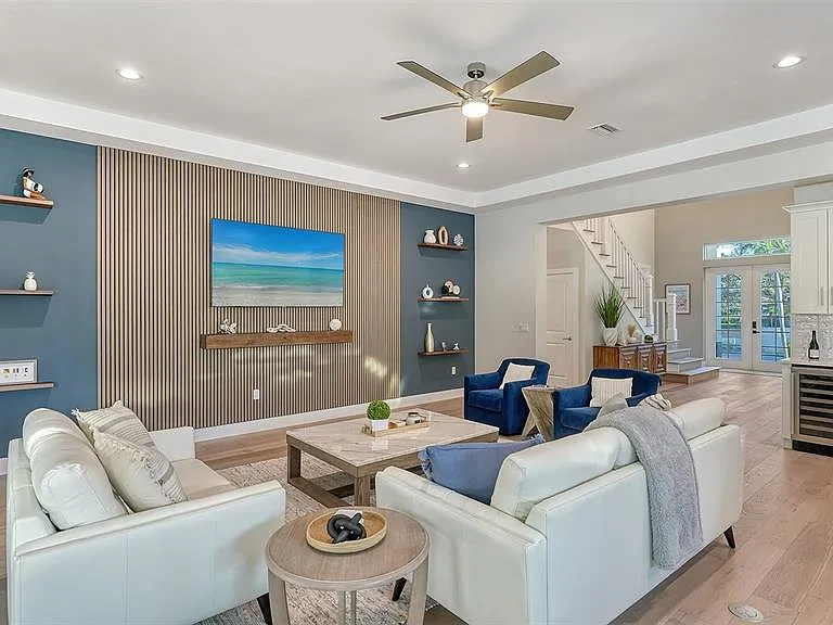 1537 Siesta Dr — Photo 9