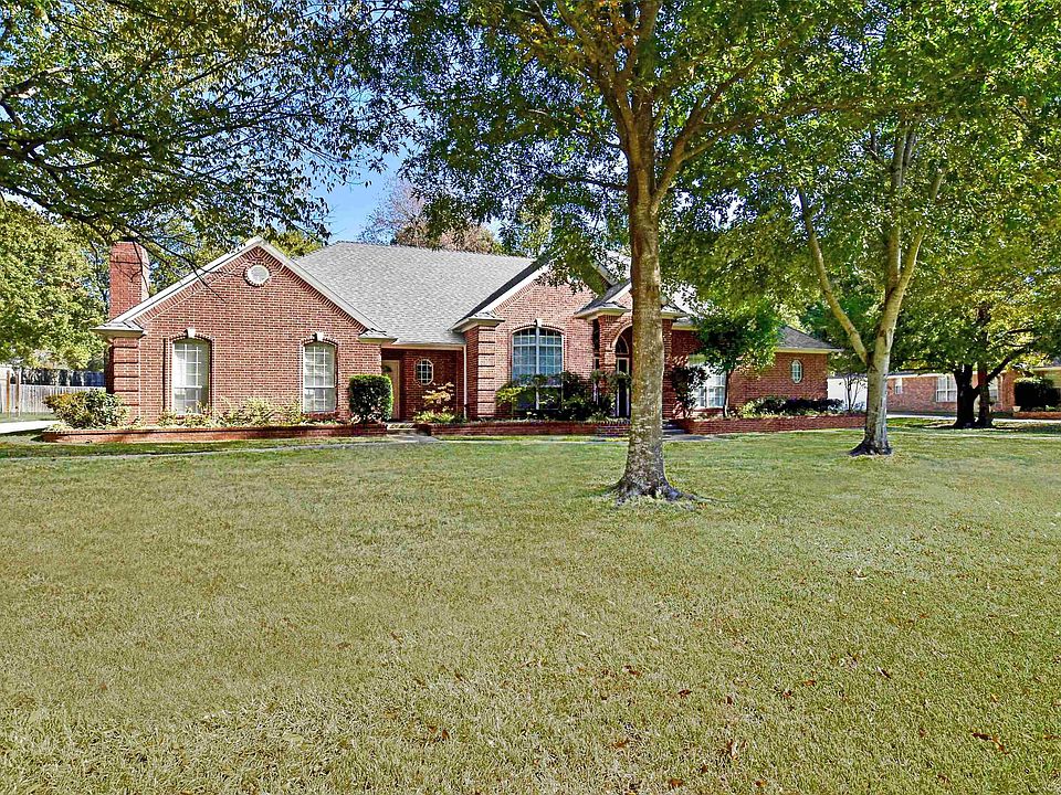 1st image of 18759 Vista Oak Dr