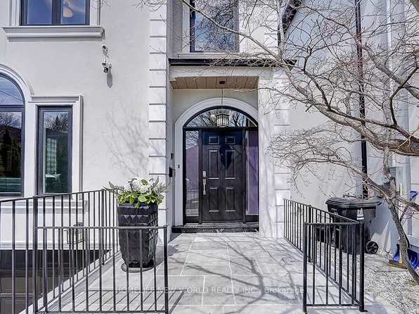 594 Woburn Ave, Toronto, ON M5M 1L9