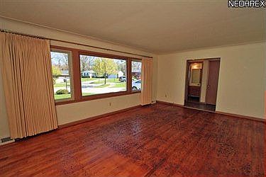 2nd image of 1806 Kenton Cir