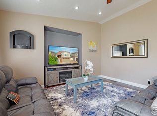 3861 Arrowwood Ln, Johnstown, CO 80534