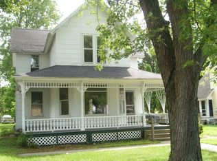 143 Oak St #1, Hillsdale, MI 49242