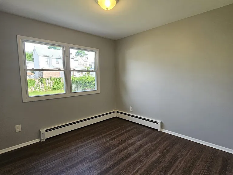 15 Dell Glen Ave #2 — Photo 8
