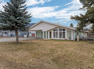 612 E Mountain View Dr, Sandpoint, ID 83864